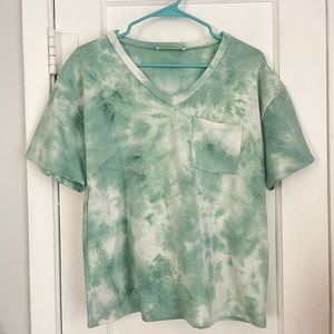 small teal and white tye die shirt from altered state
